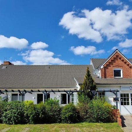 Ferienwohnung Haus Schmidt Alt Bukow Exterior foto